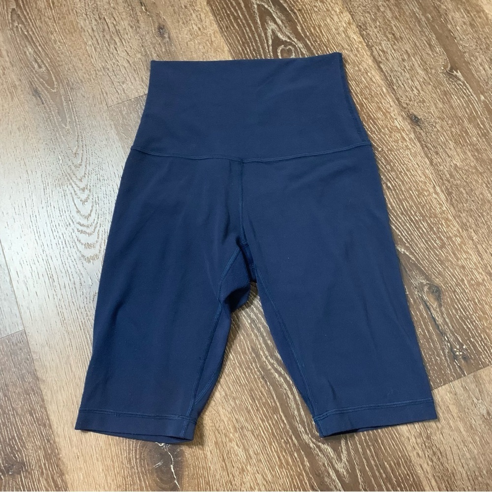 Lululemon Align Super High Rise Short *10" Navy 4 - Picture 4 of 6